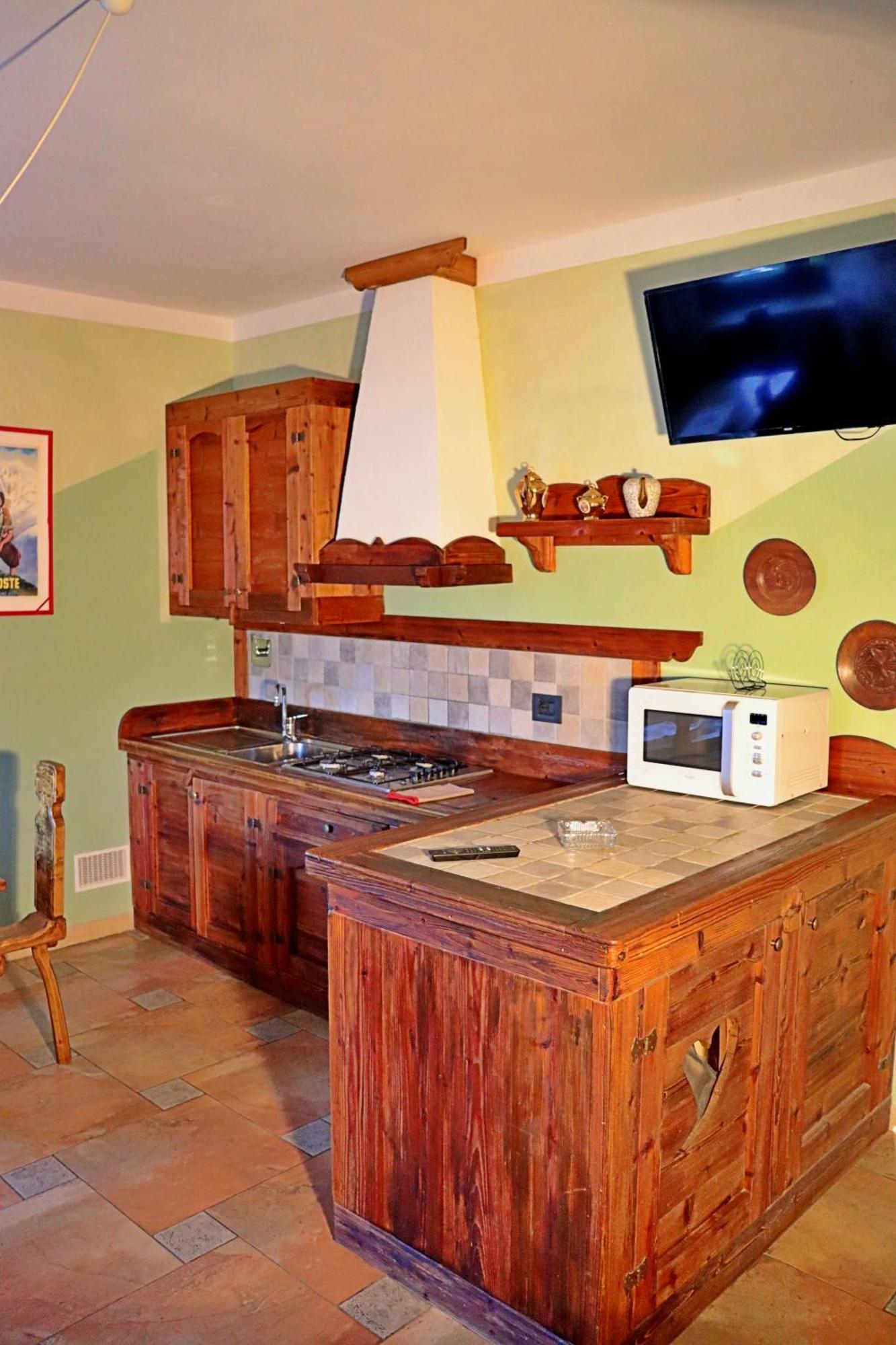 Chevres A Cheval - Apartment Aosta Luaran gambar