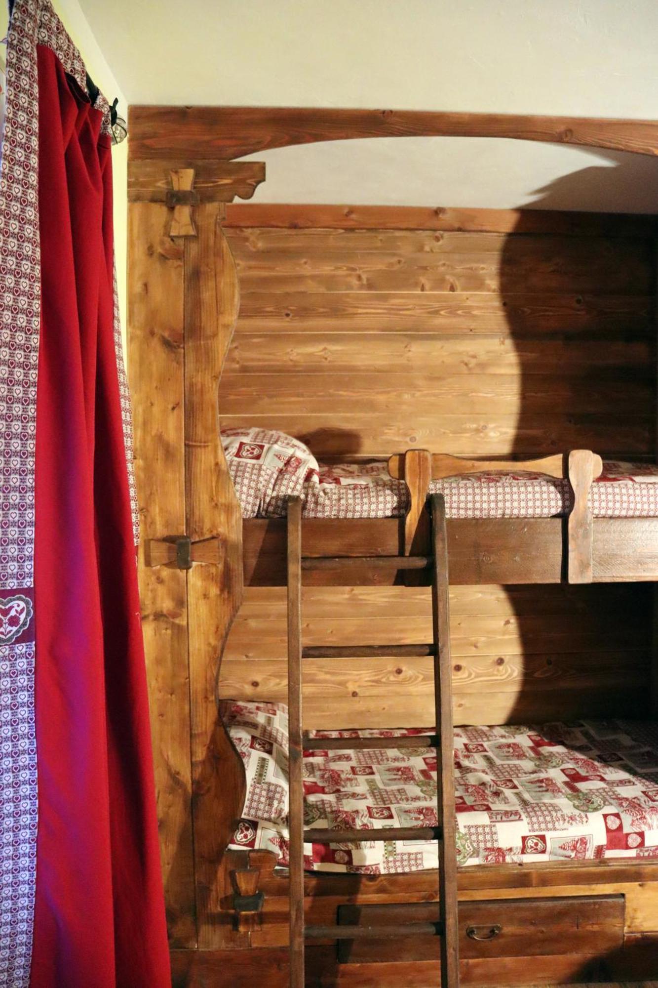 Chevres A Cheval - Apartment Aosta Luaran gambar