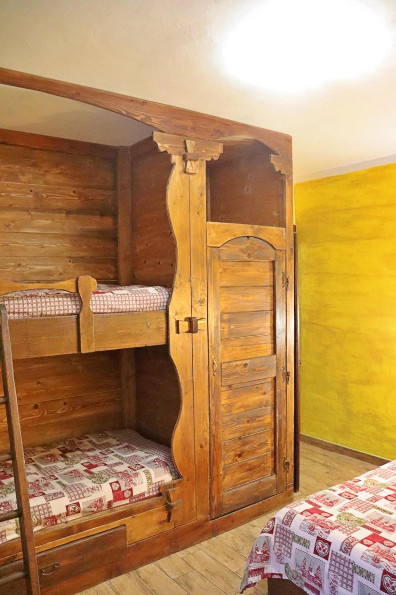 Chevres A Cheval - Apartment Aosta Luaran gambar